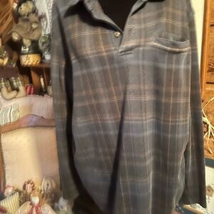 Arrow Gray Shirt with Tan Accents